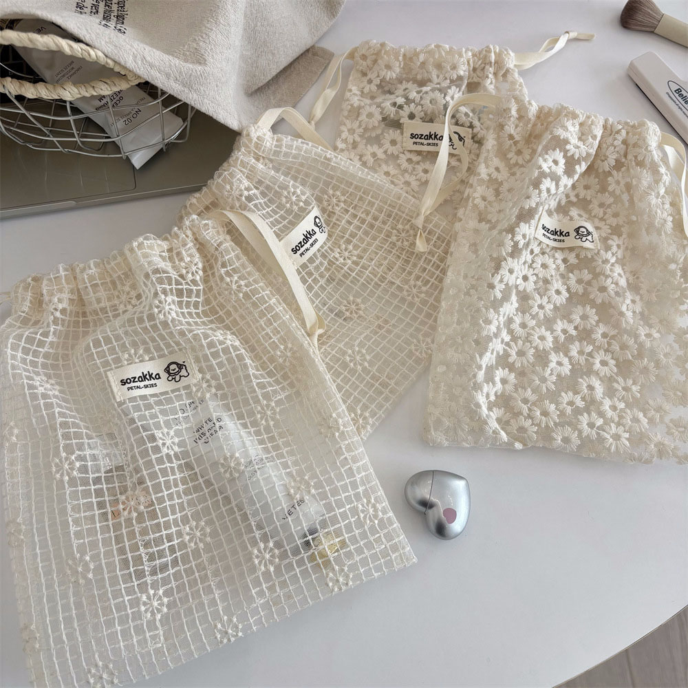 Travel Accessories Organizer - Pochette de rangement en dentelle brodée