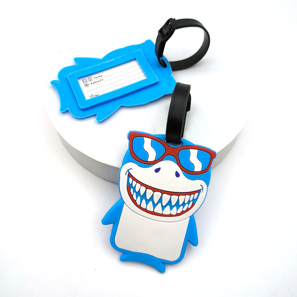 Travel Accessories Essentials - Étiquette de bagage requin mignon, étiquette