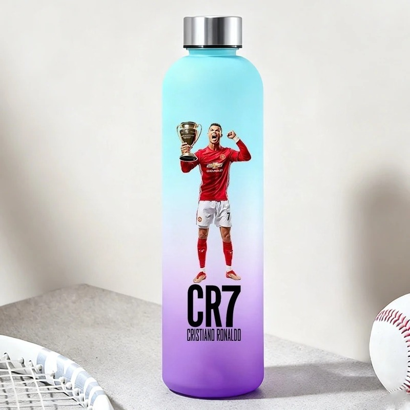 Bouteilles d'eau CR7 de 900ML, - Travel Accessories With Kids avis et prix